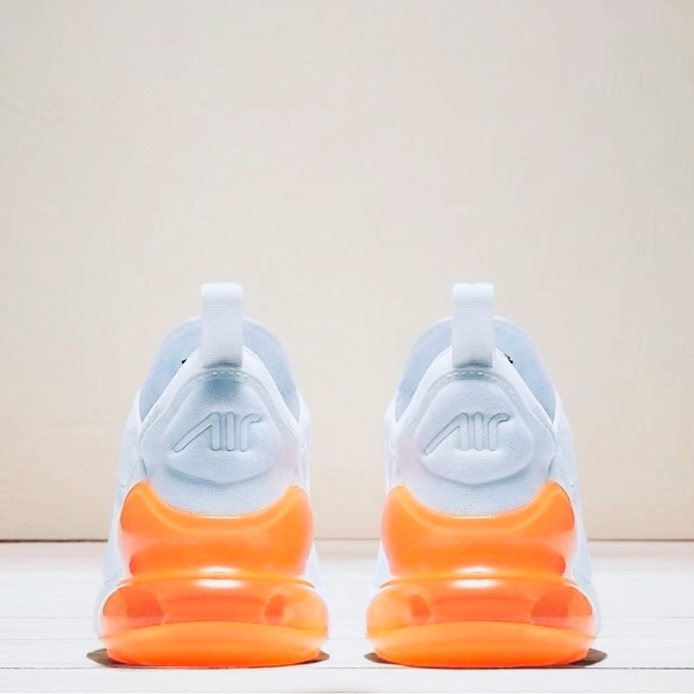 Nike Air Max 270  Men Size 10.5” White and Orange Sneakers Original Box Like New
